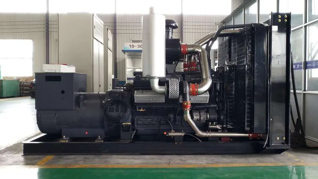 為什么并聯(lián)柴油發(fā)電機在備用電源系統(tǒng)中越來越受歡迎？如何實現(xiàn)并聯(lián)呢？